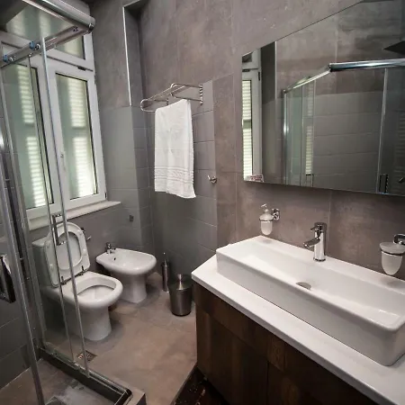 Luxury Maisonette In Town Tatil Evi *