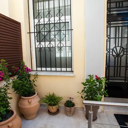 Luxury Maisonette In Town Tatil Evi *